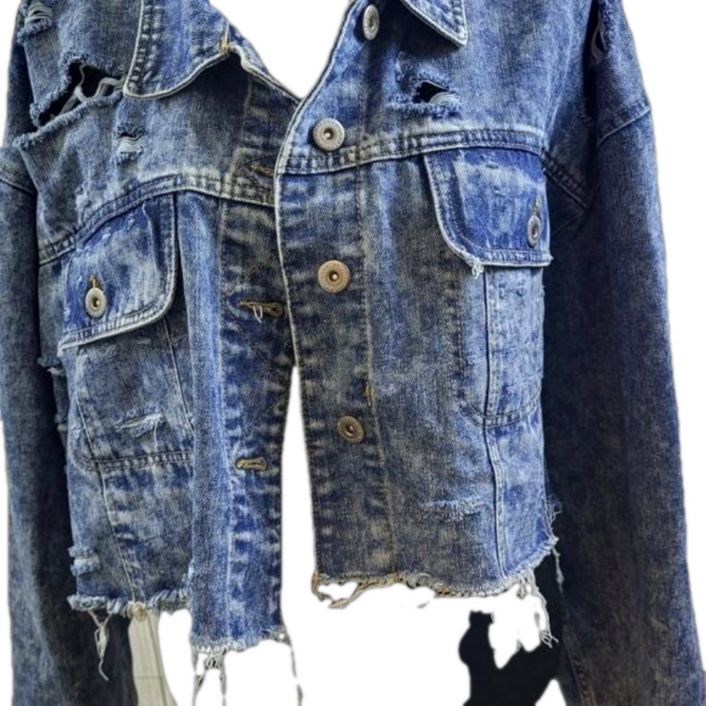 Fashion Nova's Distressed Designer Style Crop Jean Jacket‎